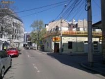 Piata Victoriei,cladire proprietate+restaurant 130m2 +subsol 80m2 +pod 110m2 foto