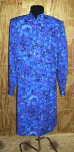 Costum vintage, fusta si sacou, marimea 38-rezervat foto