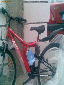 vand bicicleta noua foto