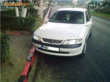 Opel Vectra B, cutie automata foto