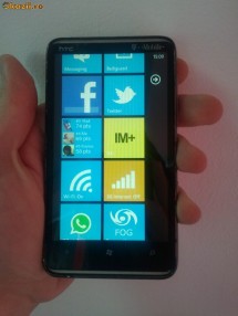 HTC HD7 foto