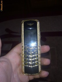 vertu foto