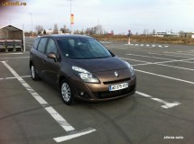 Renault Grand Scenic 1.5 DCI 105 cp model 2010 foto