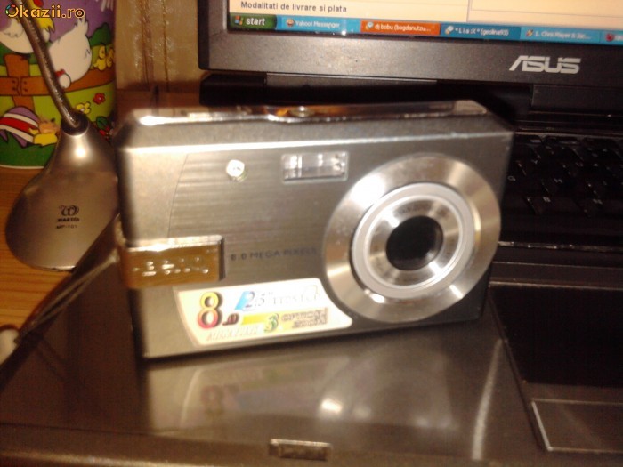 Vand BenQ DC E820  (Iphone, Casio , BenQ , Dc , Camera Foto) foto mare