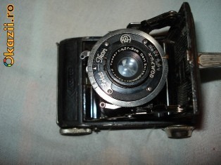 Aparat foto de colectie Zeiss-Ikonta, cu burduf,din anul 1938,, seria A 520 foto mare