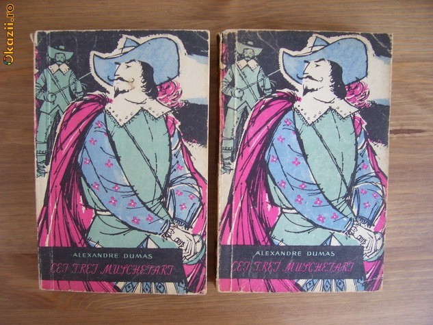 Alexandre Dumas - Cei trei muschetari (2 volume) foto mare