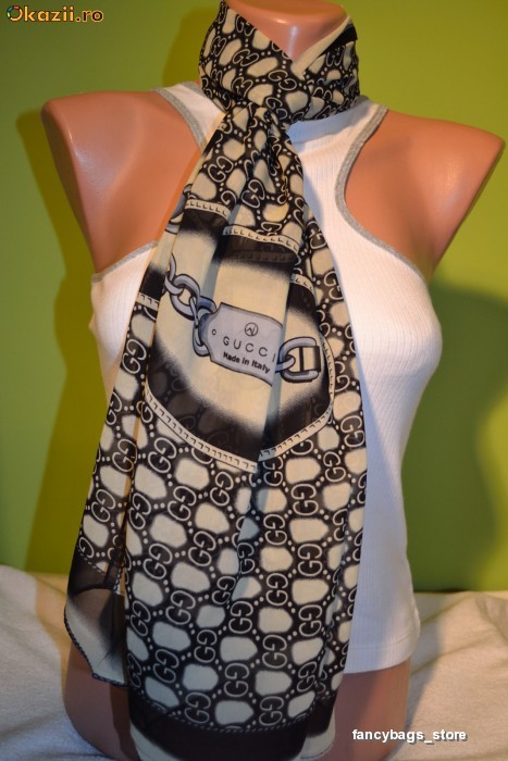 esarfe louis vuitton dior gucci hermes dg versace foto mare