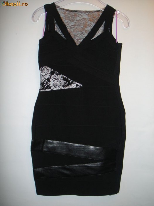 ROCHIE  HERVE LEGER foto mare
