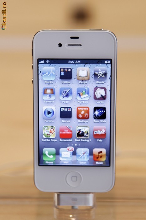 VAND IPHONE 4S SUPER PRET SI CALITATE foto mare