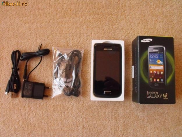 samsung i8150 galaxy w foto mare