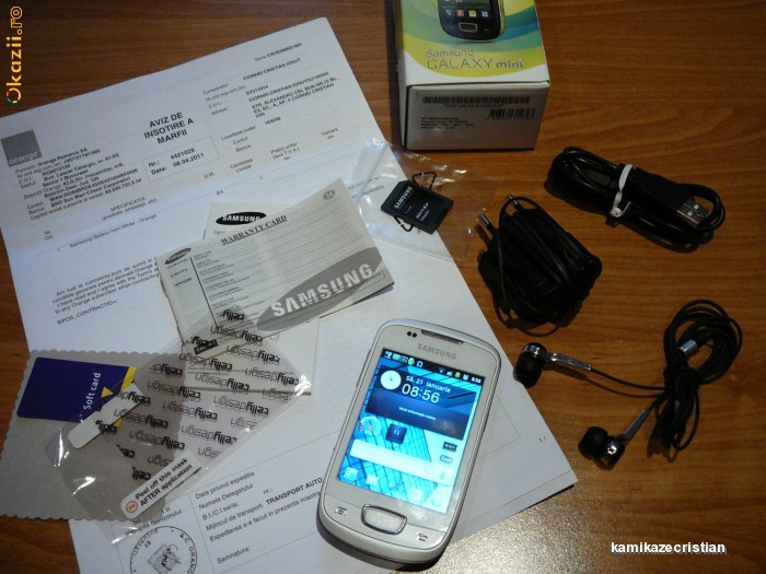 Vand Schimb Samsung Galaxy Mini 5570 Alb Impecabil Full Garantie foto mare
