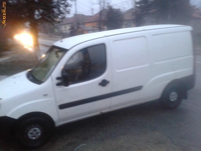 fiat,primul propietar,taxa mediu platita,fabricat 2007,,euro3,dizel,alb,rulaj 200,927. foto mare