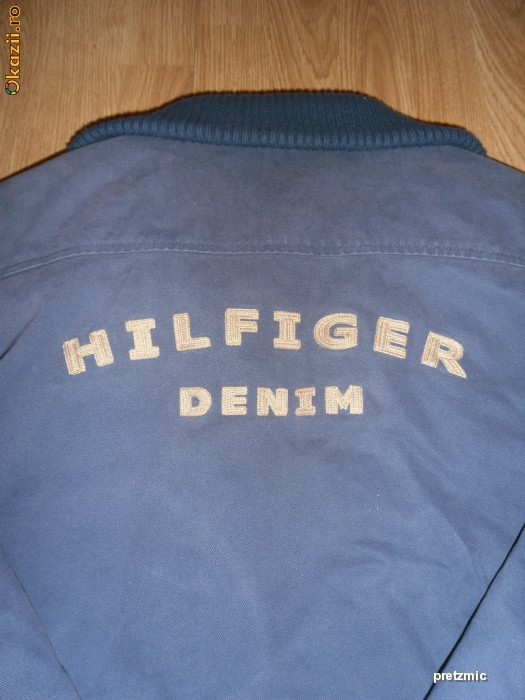 EXCELENTA GEACA TOMMY HILFIGER DE SEZON! PRET MINIM, LIVRARE GRATUITA! foto mare