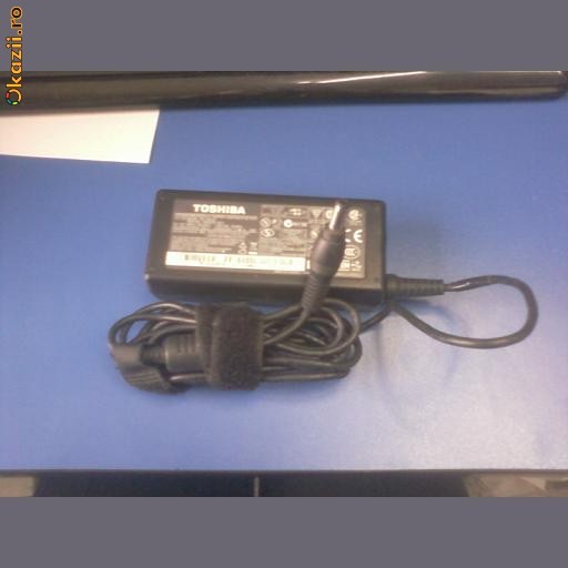 ALIMENTATOR TOSHIBA 19V 3.42A foto mare