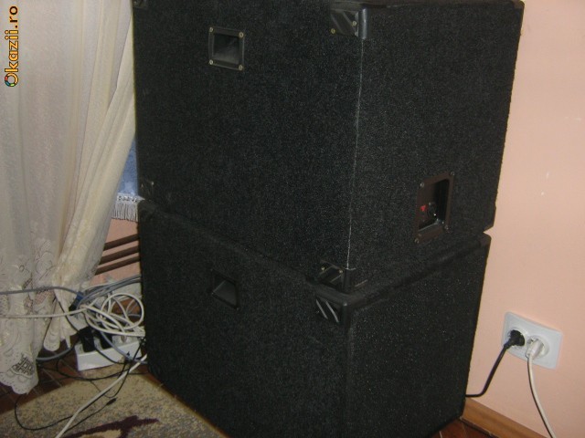 Boxe bas 12' 200w foto mare