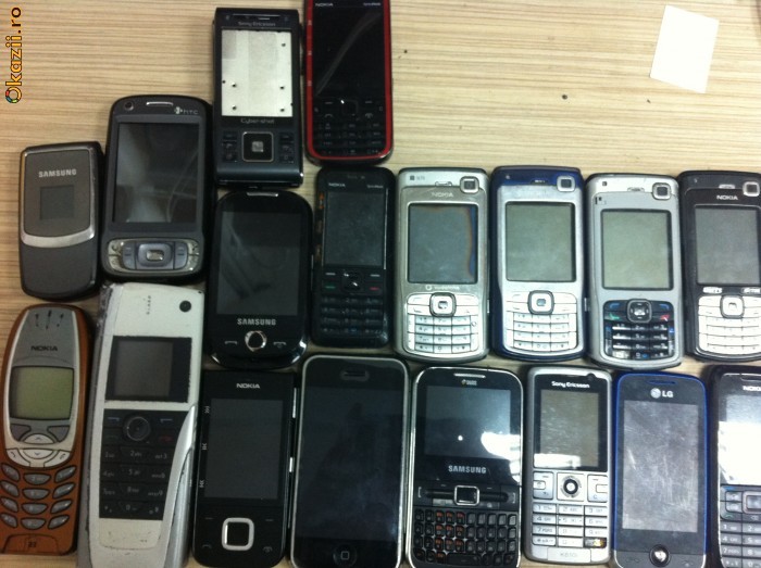 Telefoane defecte / functionale . foto mare