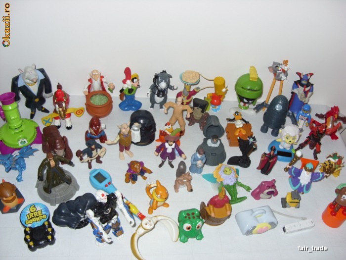 Jucarii figurine Diverse Personaje de Film si Desene ( Simpsons,Wall-E,Ice Age,Spiderman,The Mummy,Barba neagra,Planeta maimutelor,Asterix si Obelix foto mare
