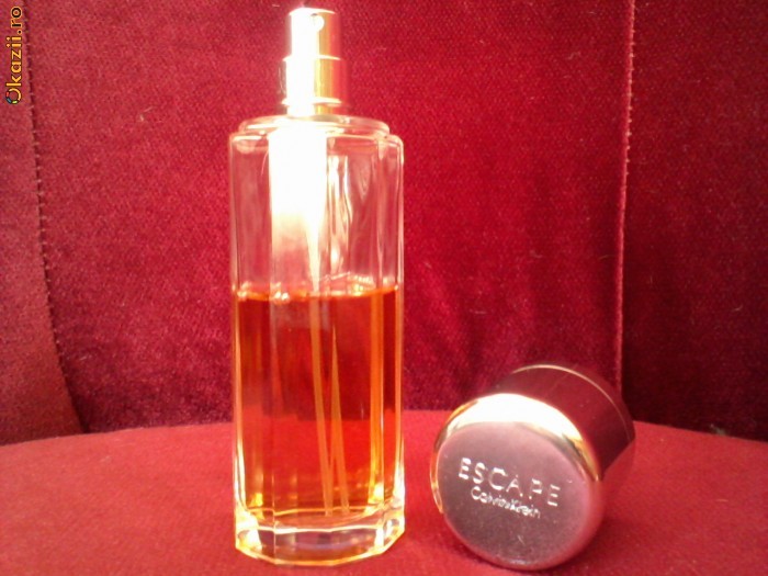 Apa de PARFUM  ( 75 ML)- CALVIN KLEIN - ESCAPE. GARANTAT ORIGINAL, FOARTE PERSISTENT foto mare