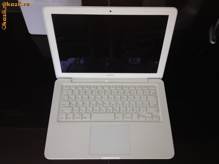 PRET REDUS pt cash!! Vand/schimb Apple MacBook White Unibody MID 2010 (schimb,muzica,iphone,4g,4s,ipod,nokia,ipad,lg,samsung,htc,sony,laptop,notebook, foto mare