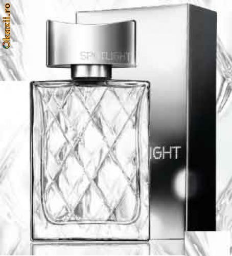 Spotlight  Avon foto mare
