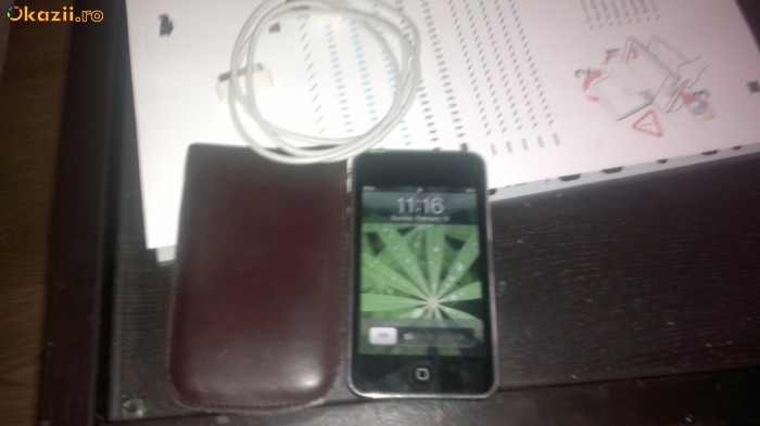 Vand ipod Touch generatia 3 16 gb foto mare